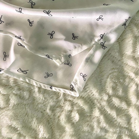 ⛔️⛔️SOLD⛔️⛔️ S.R. by Sweet Rain sleeveless top - Picture 3 of 7